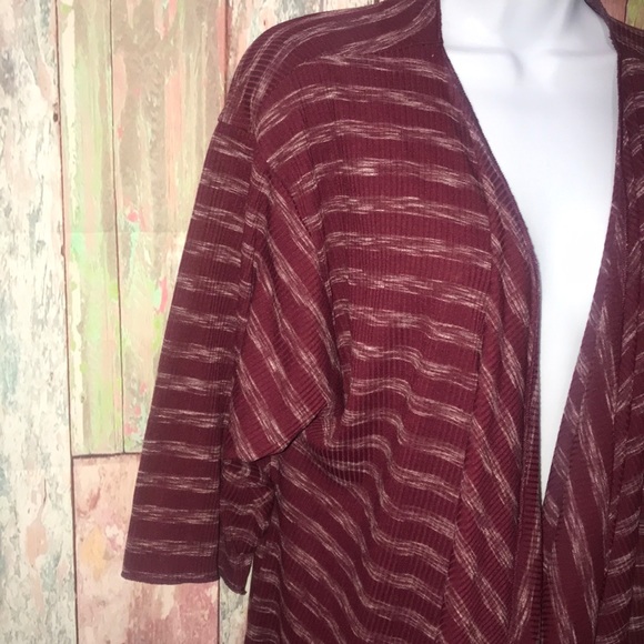 Lularoe striped duster - Picture 4 of 6